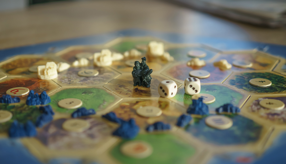 Create and design your boardgame idea by Kingpirux