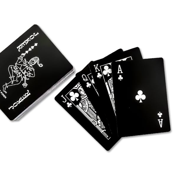 Traditional playing card games