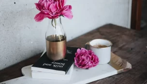 How to Style a Room with Coffee Table Books