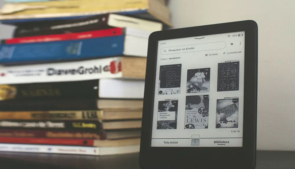 eBook vs. Paperback: Which is Better?