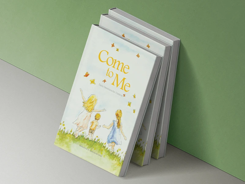 Custom bulk book printing by QinPrinting
