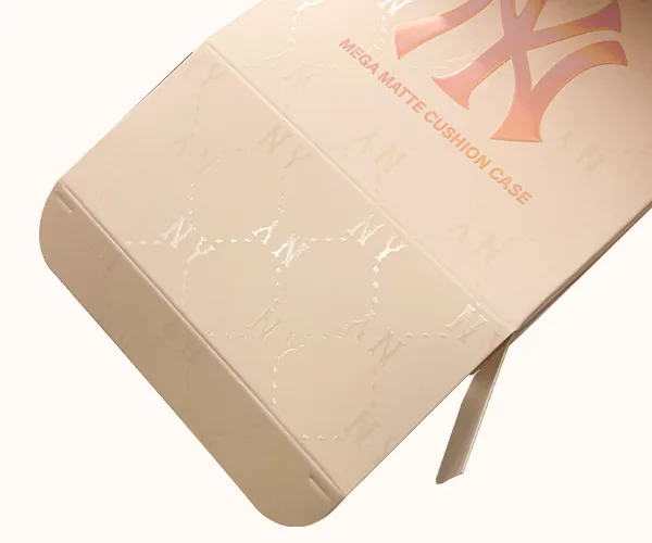 Matte lamination + Spot UV